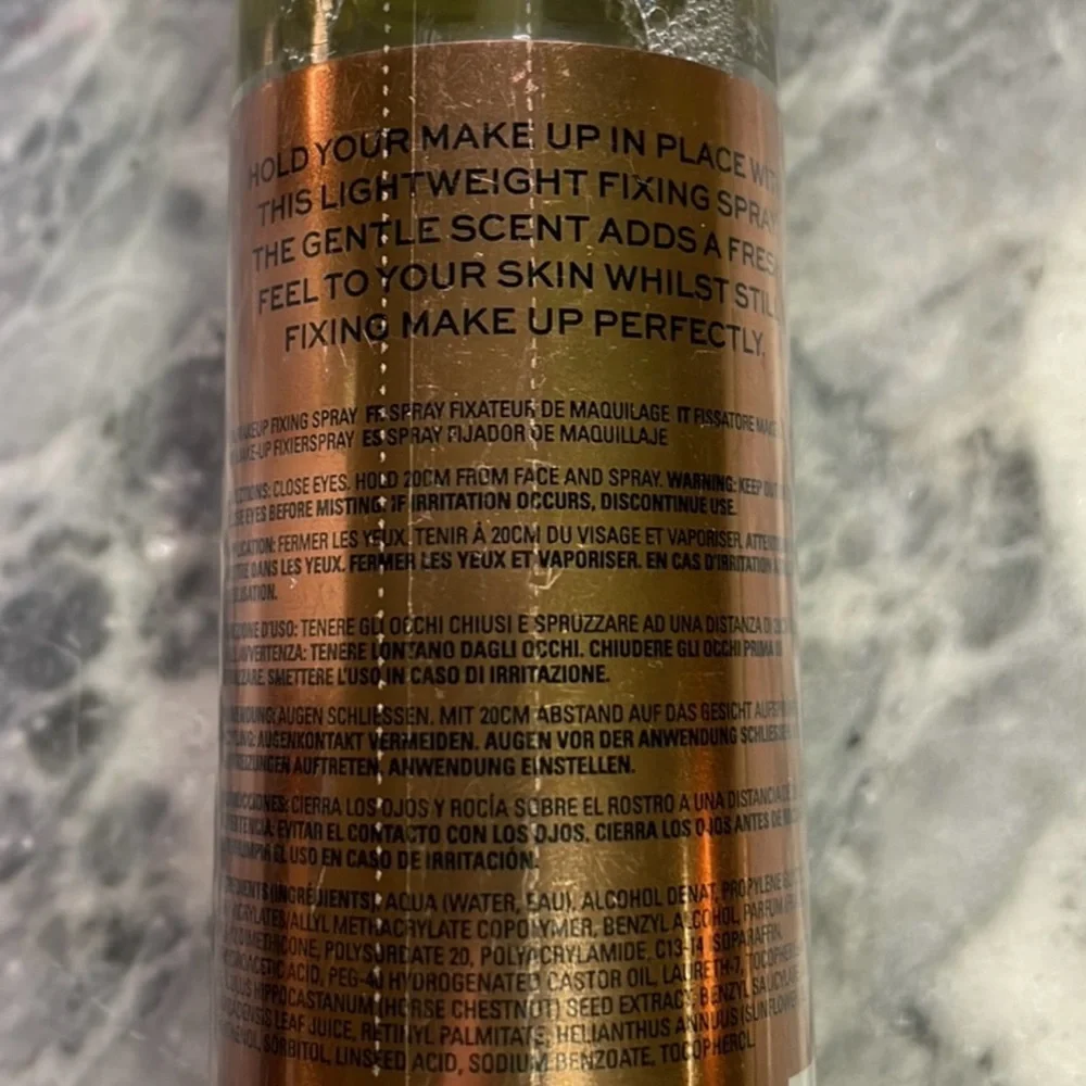 Revolution Rose Fizz Makeup Fixing‎ Spray